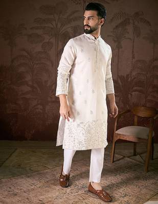 Men white silk blend floral embroidered straight kurta 3