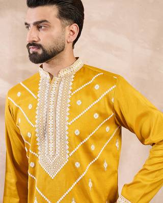 Men yellow silk blend ethnic motifs embroidered straight kurta 1