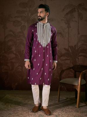 Men purple silk blend solid embroidered straight kurta 5