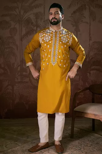Men mustard silk blend solid embroidered straight kurta