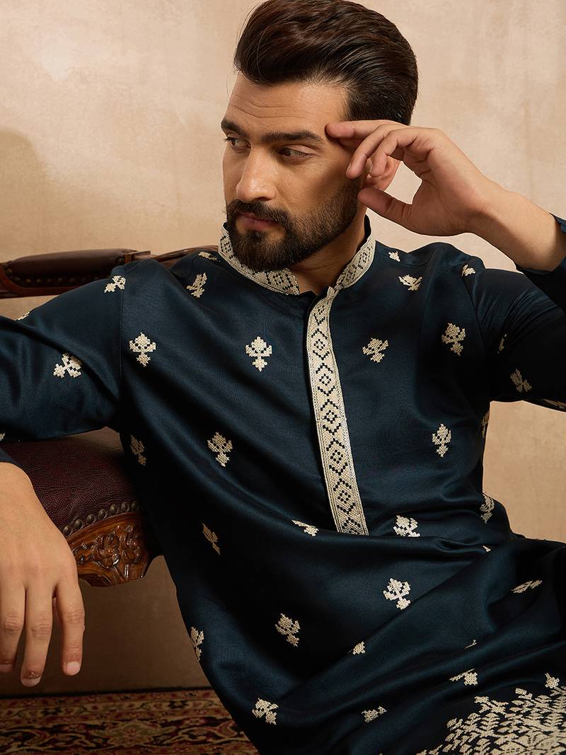 Men navy blue polyester solid embroidered straight kurta