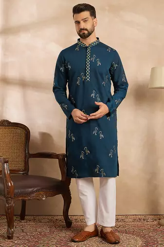 Men navy blue silk blend solid embroidered straight kurta