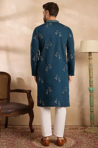 Men navy blue silk blend solid embroidered straight kurta