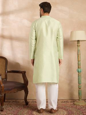 Men teal polyester solid embroidered straight kurta 4