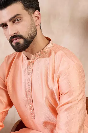 Men peach silk blend solid embroidered straight kurta