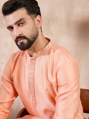 Men peach silk blend solid embroidered straight kurta 2