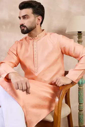 Men peach silk blend solid embroidered straight kurta