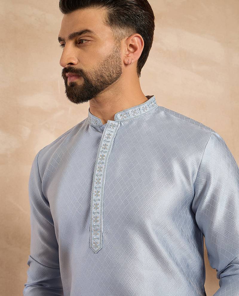 Men blue polyester solid embroidered straight kurta