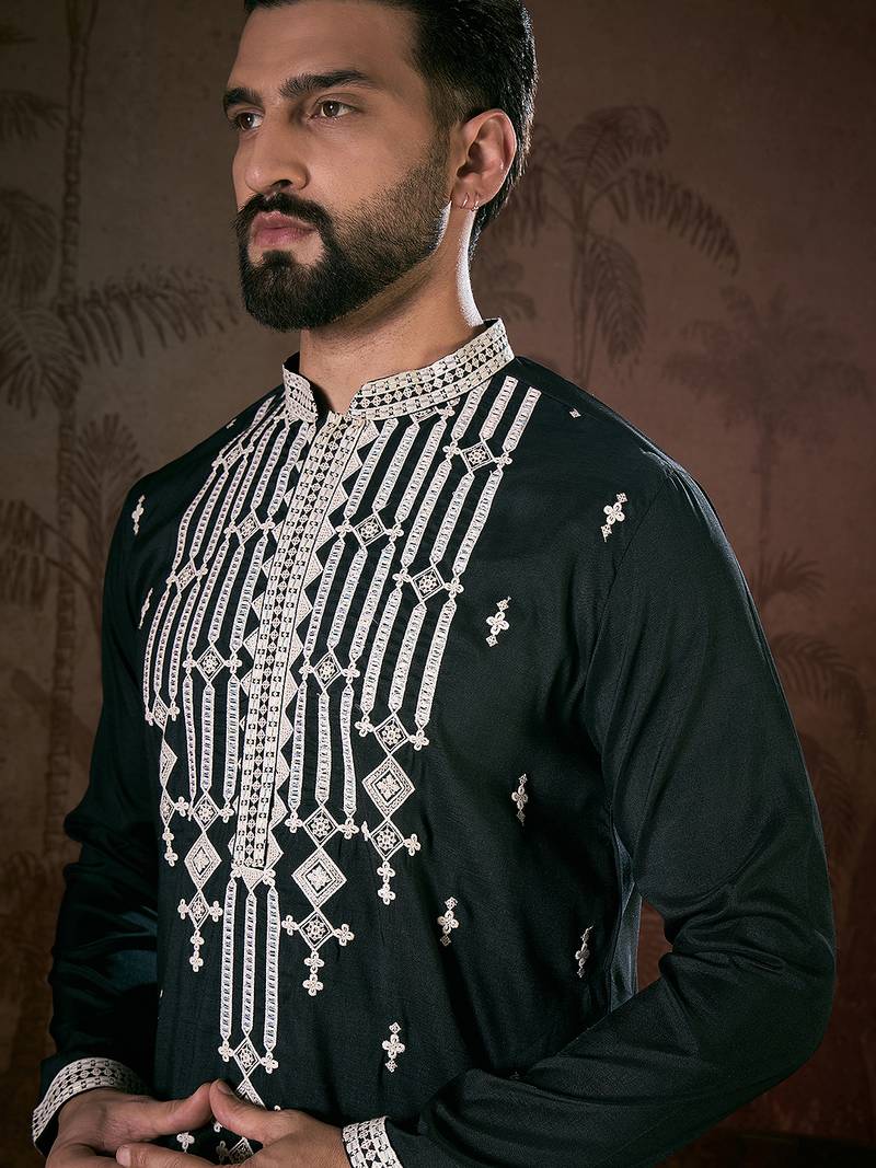 Men black silk blend solid embroidered straight kurta