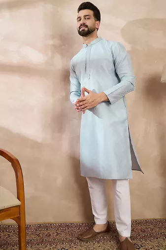 Men blue silk blend solid woven design straight kurta