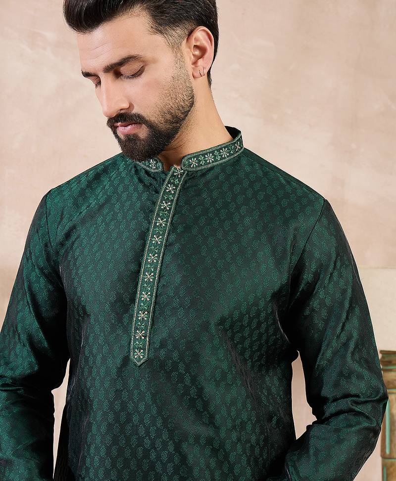 Men green silk blend solid woven design straight kurta