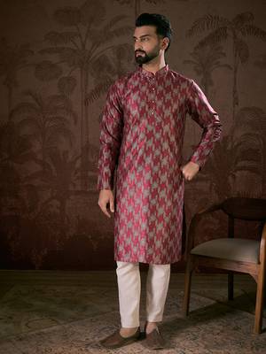 Men maroon silk blend chevron printed straight kurta 5