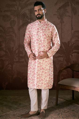 Men off white silk blend floral printed straight kurta