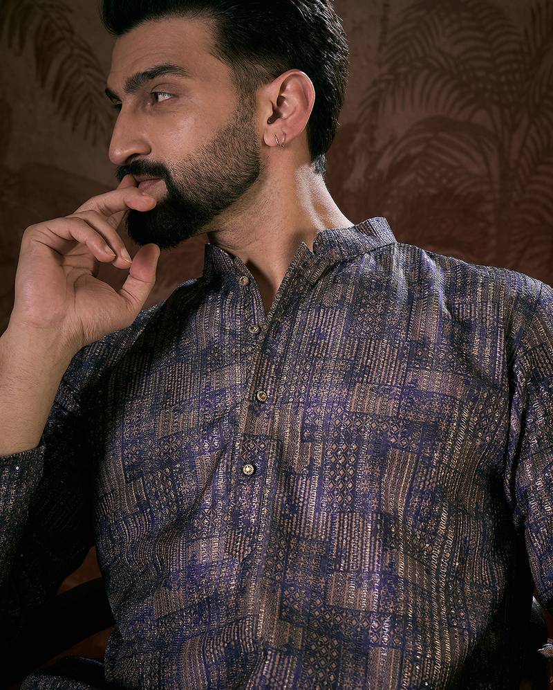 Men violet silk blend abstract printed straight kurta