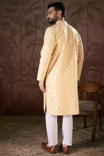 Men white silk blend ethnic motifs printed straight kurta