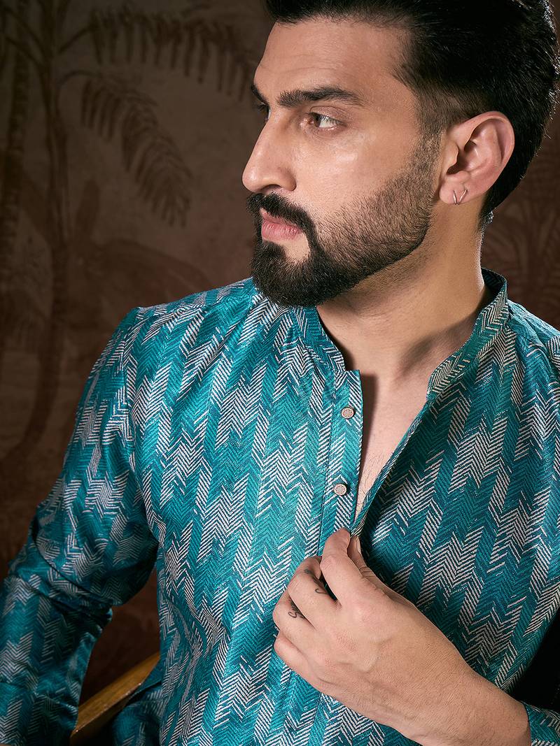 Men turquoise blue silk blend chevron printed straight kurta