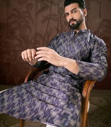 Men violet silk blend chevron printed straight kurta