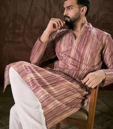 Men mauve silk blend floral printed straight kurta