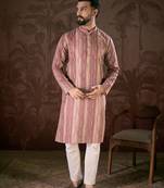 Men mauve silk blend floral printed straight kurta