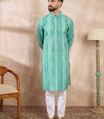 Men green silk blend floral printed straight kurta