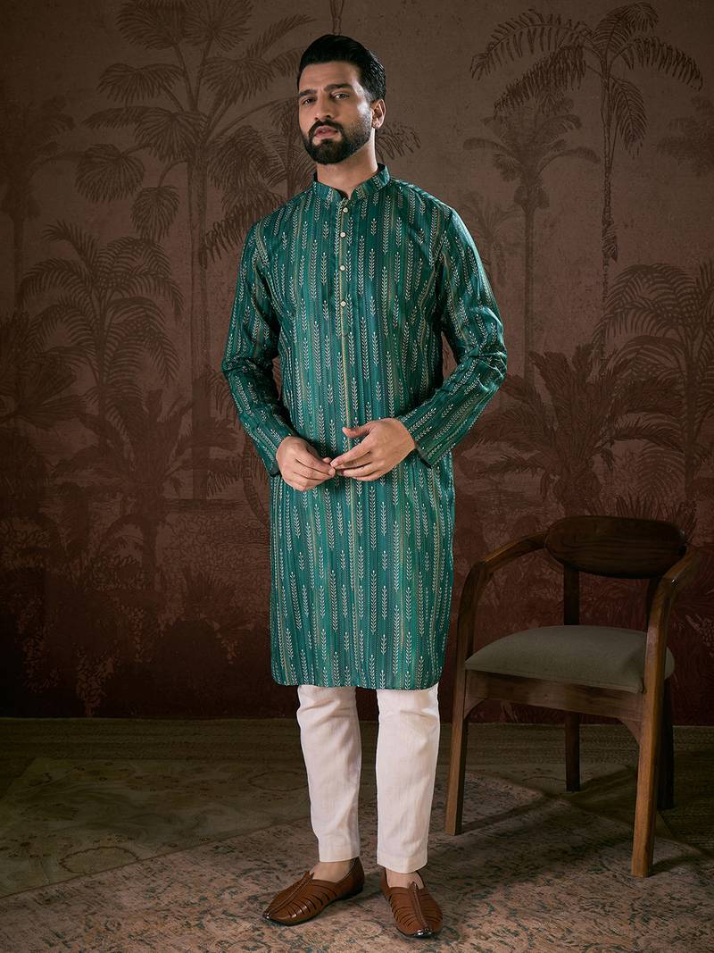 Men turquoise blue silk blend floral printed straight kurta
