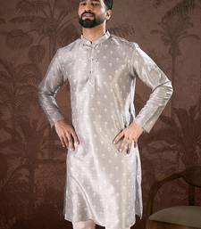 Men grey silk blend floral printed straight kurta
