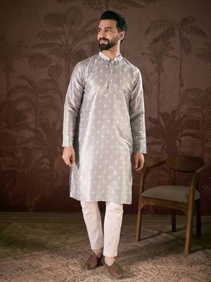 Men grey silk blend floral printed straight kurta 3