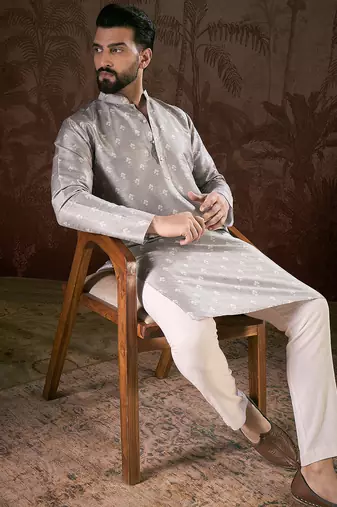 Men grey silk blend floral printed straight kurta