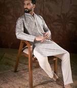 Men grey silk blend floral printed straight kurta