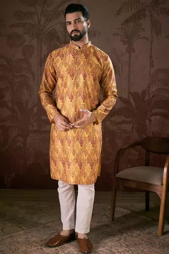 Men mustard silk blend ethnic motifs printed straight kurta