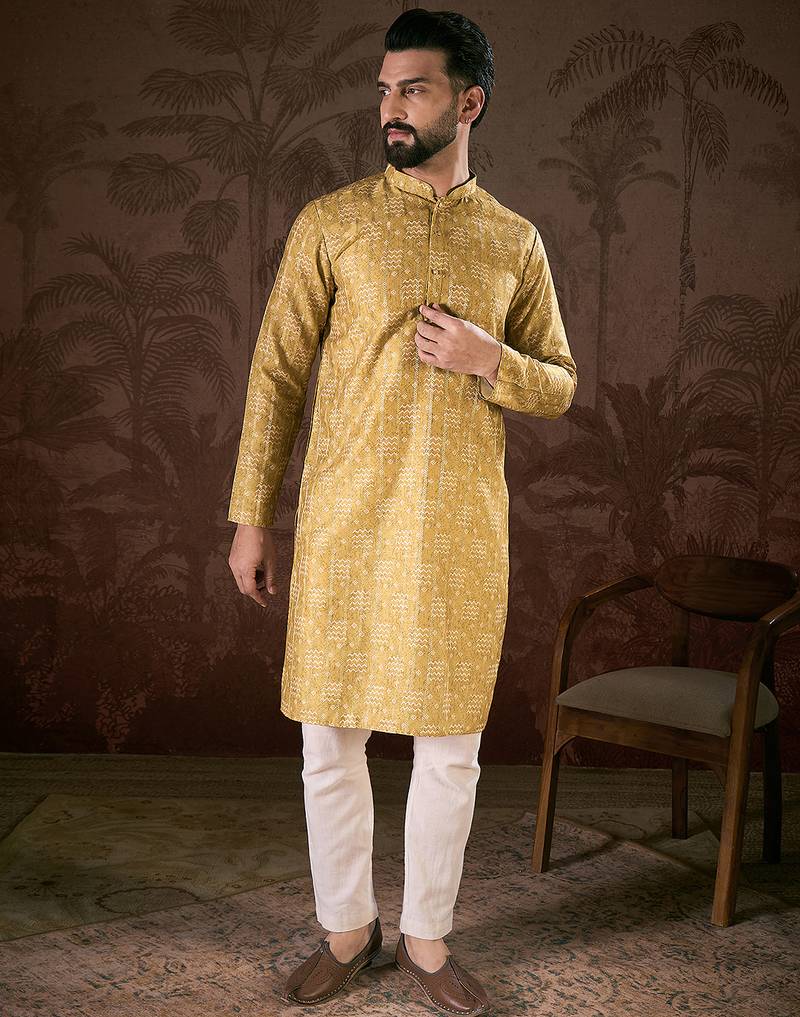 Men mustard silk blend ethnic motifs printed straight kurta