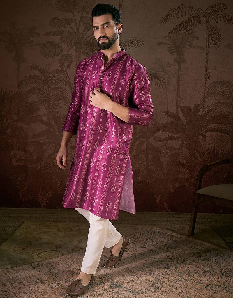 Men purple silk blend floral printed straight kurta