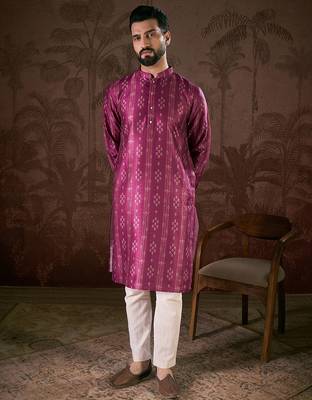 Men purple silk blend floral printed straight kurta 5
