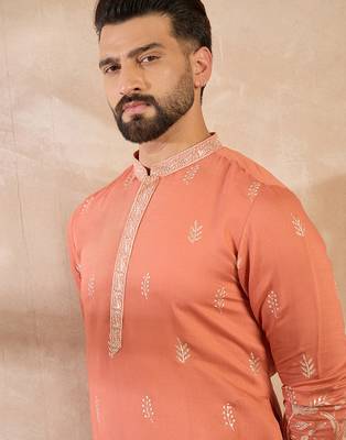 Men peach vartican solid embroidered straight kurta 2