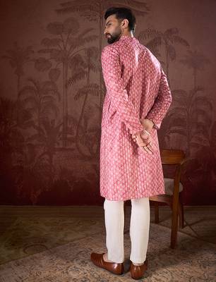 Men pink silk blend ethnic motifs printed straight kurta 4