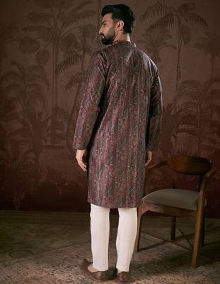 Men purple silk blend ethnic motifs printed straight kurta 4