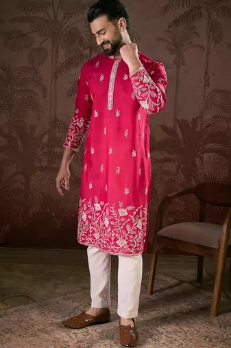 Men pink silk blend solid embroidered straight kurta