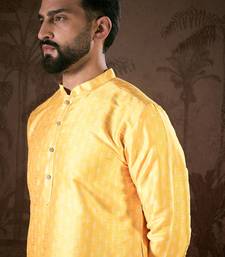Men yellow silk blend ethnic motifs printed straight kurta