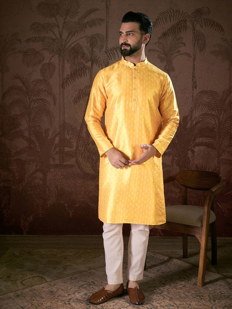 Men yellow silk blend ethnic motifs printed straight kurta