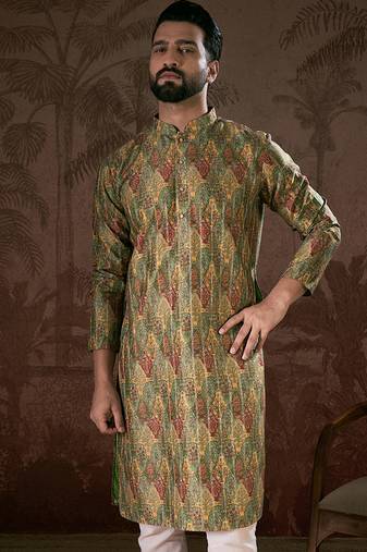Men green silk blend floral printed straight kurta