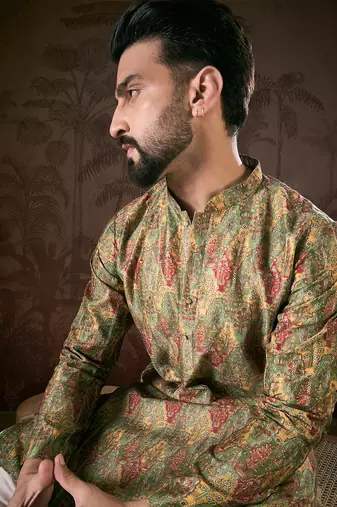 Men green silk blend floral printed straight kurta