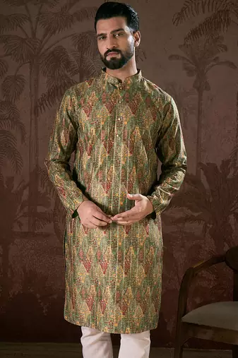 Men green silk blend floral printed straight kurta