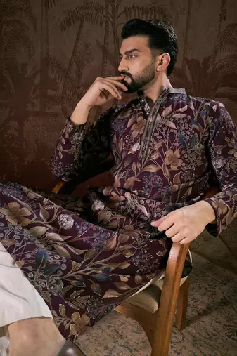 Men purple silk blend floral printed straight kurta