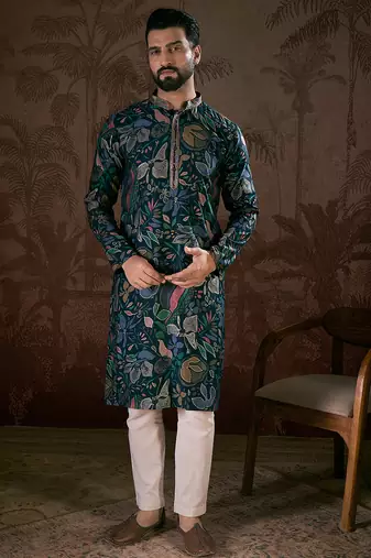 Men blue silk blend floral printed straight kurta