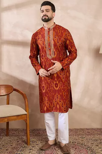 Men orange silk blend chevron printed straight kurta