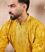 Men yellow viscose rayon chevron printed straight kurta