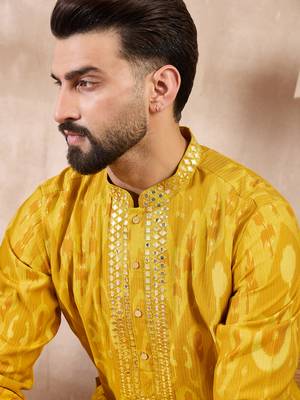 Men yellow viscose rayon chevron printed straight kurta 2