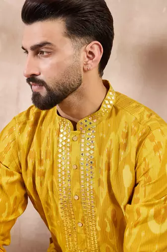 Men yellow viscose rayon chevron printed straight kurta