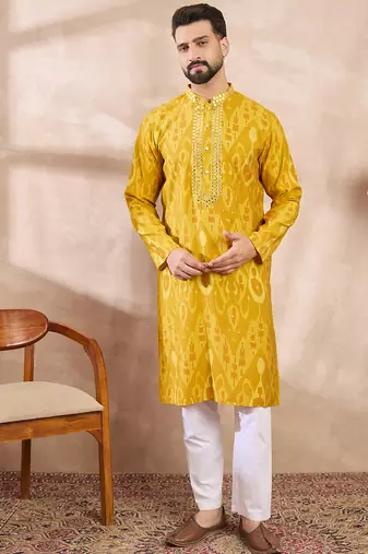 Men yellow viscose rayon chevron printed straight kurta