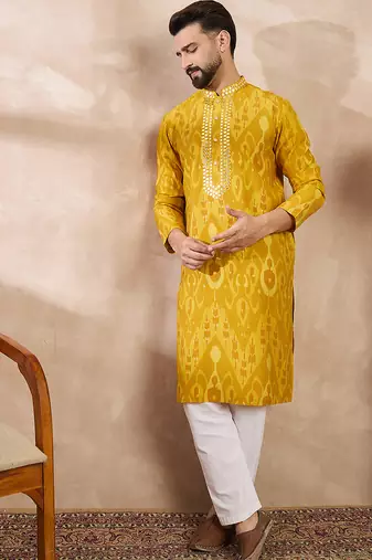 Men yellow viscose rayon chevron printed straight kurta